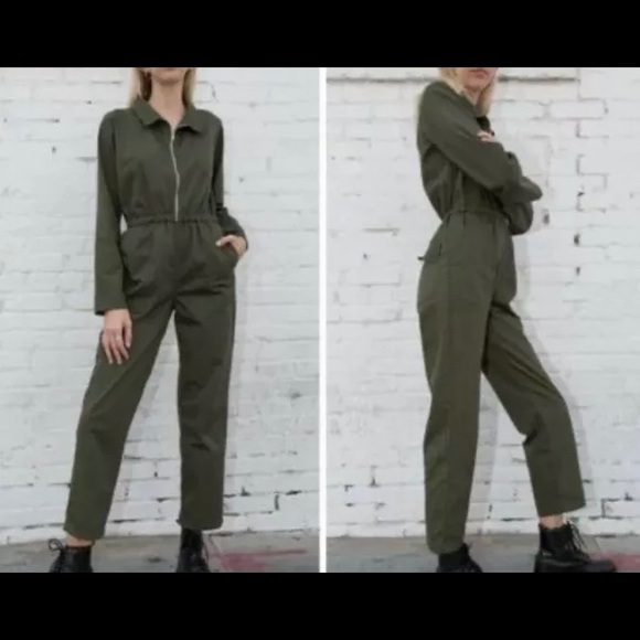 Brandy Melville Other - Brandy Melville - Green Jumper